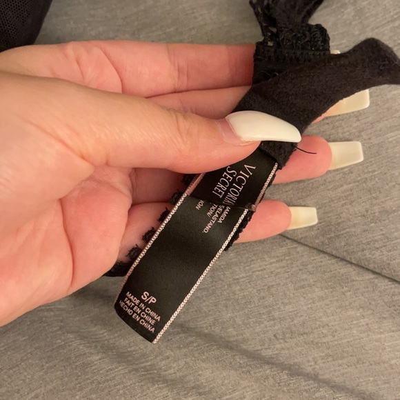 Black High Neck Bralette - Picture 4 of 4